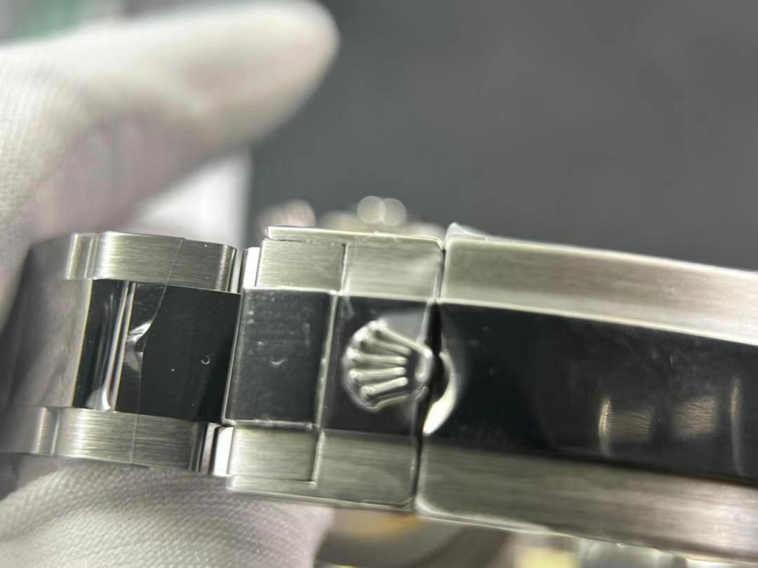 Daytona 116500 Clean Factory 1:1 Best Edition 904L SS Case and Bracelet Black Dial SA4130 V3 version - Image 8