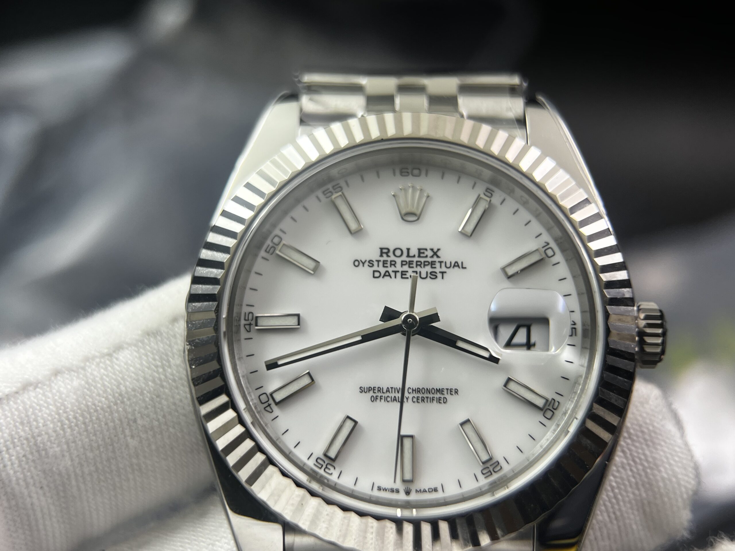 Rolex Datejust 41mm - White - Image 6