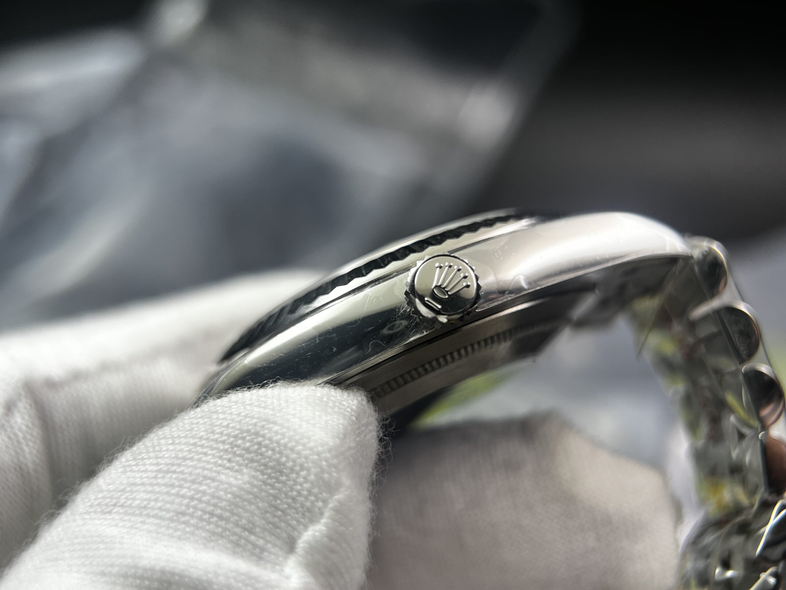 Rolex Datejust 41mm - White - Image 10