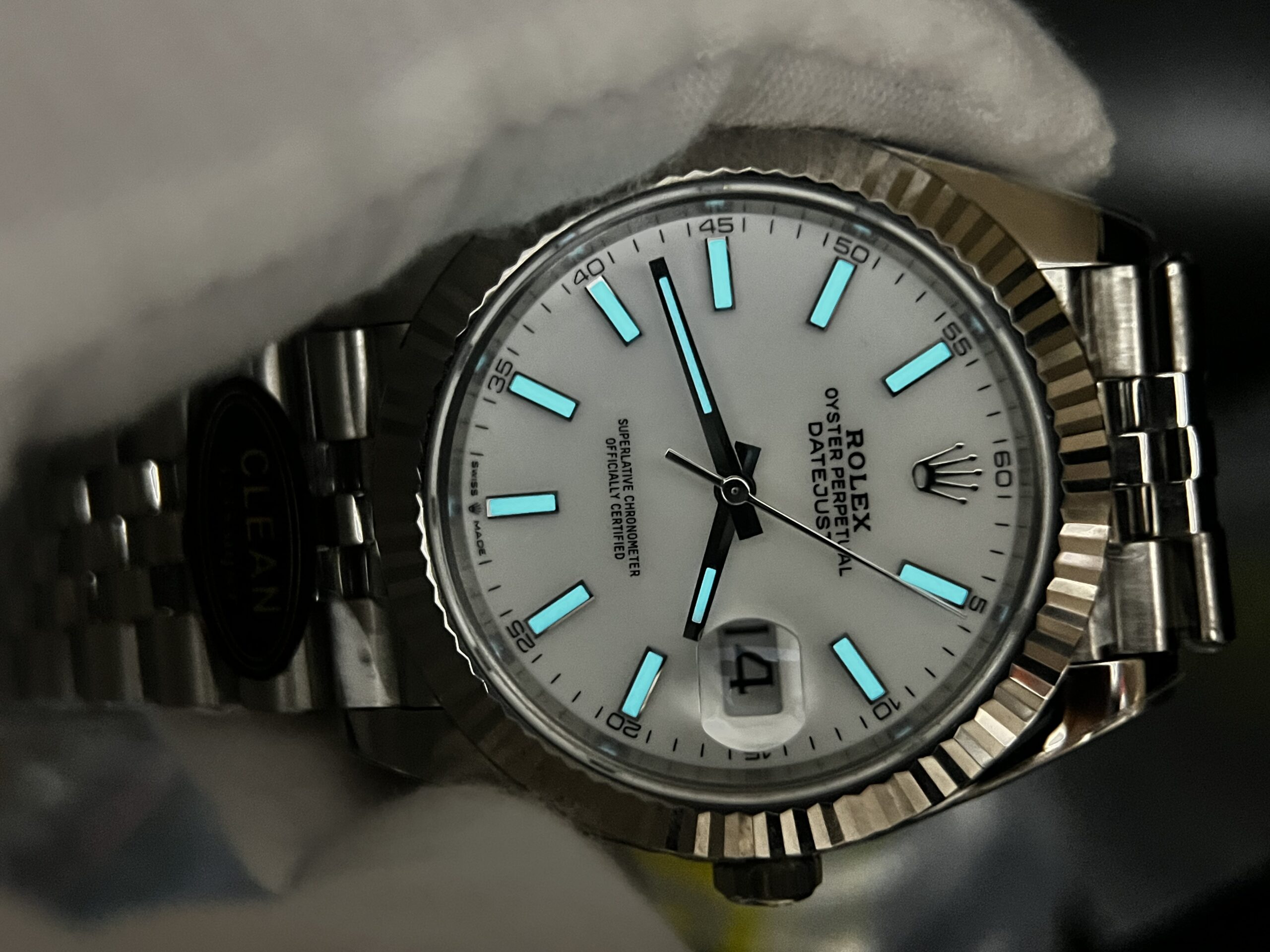 Rolex Datejust 41mm - White - Image 9