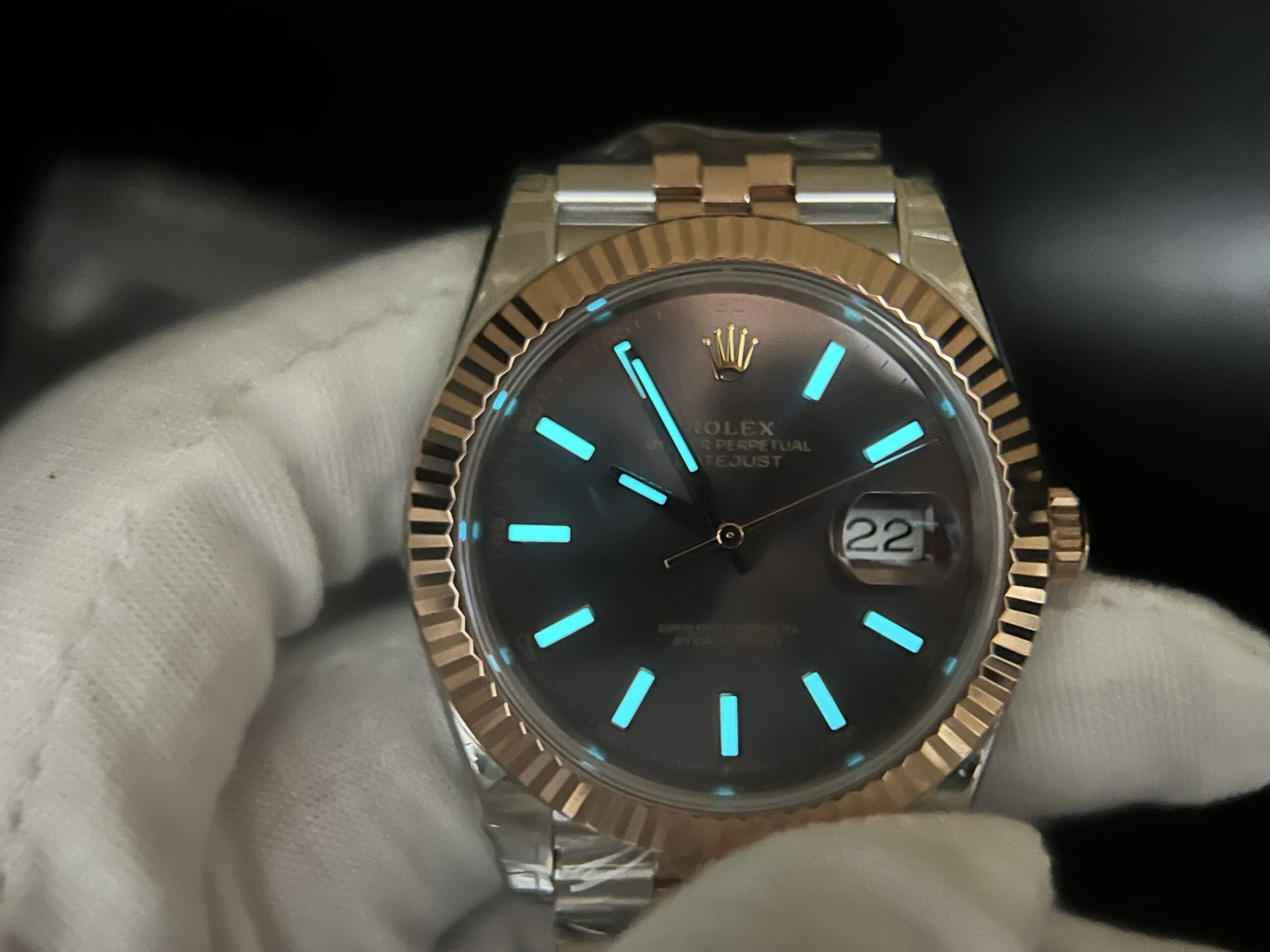 Rolex Datejust 41mm - RG/SS - Image 10