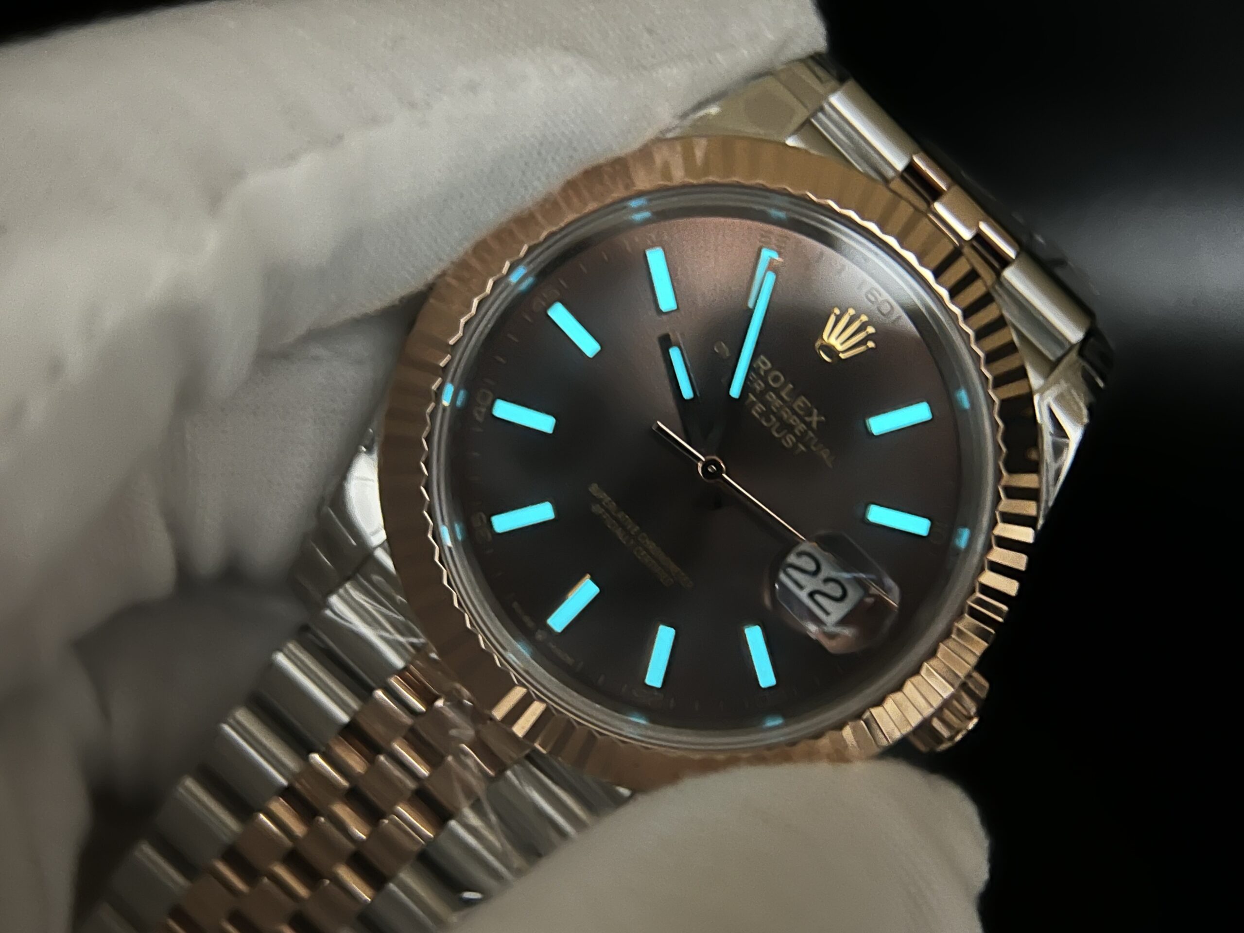 Rolex Datejust 41mm - RG/SS - Image 11