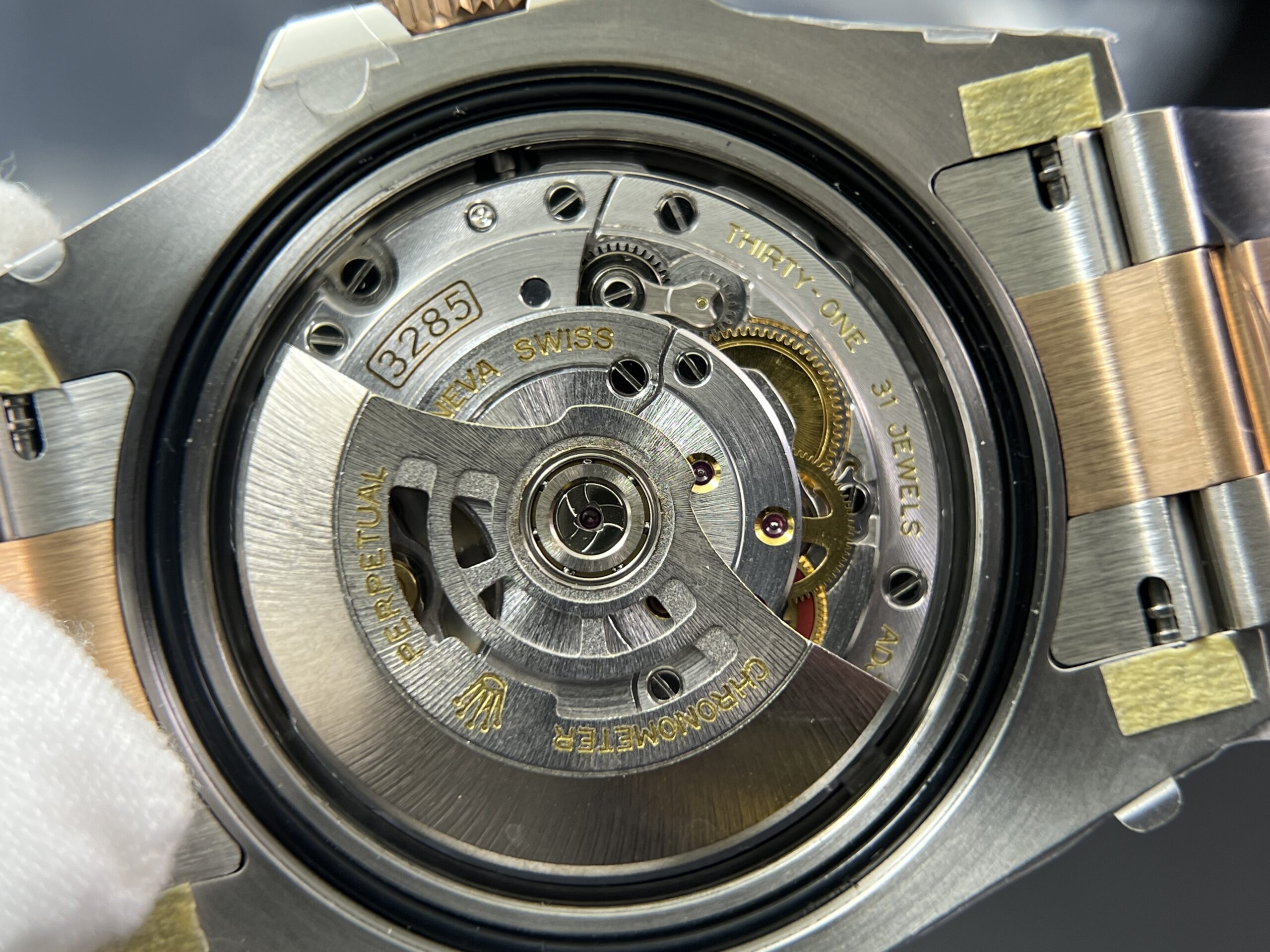 GMT-Master II 126711 CHNR Black/Brown Ceramic Clean Factory Best Edition on SS/RG Bracelet DD3285 V3 version - Image 11