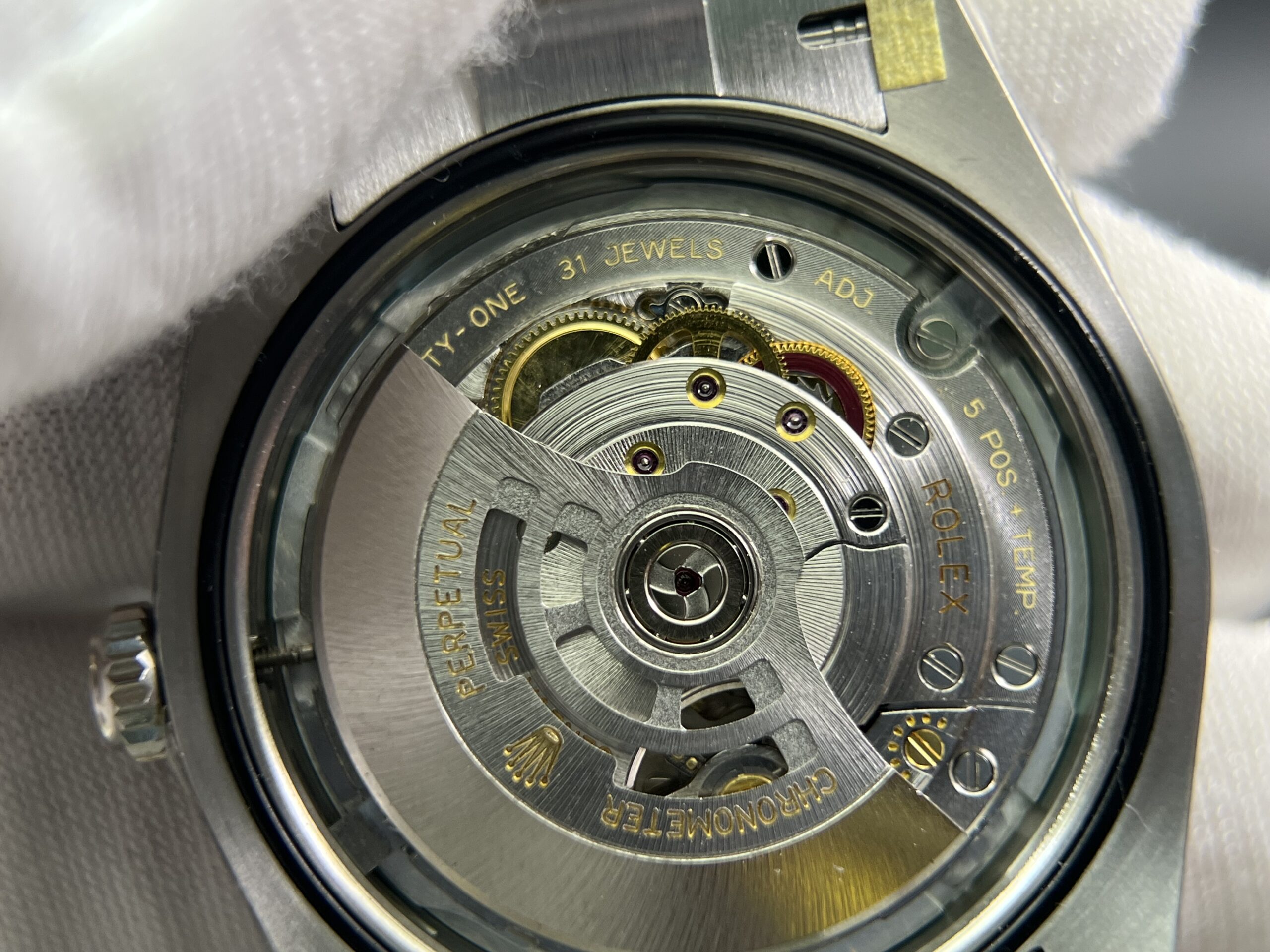 Rolex Oyster Perpetual 41mm - Tiffany Blue - Image 16