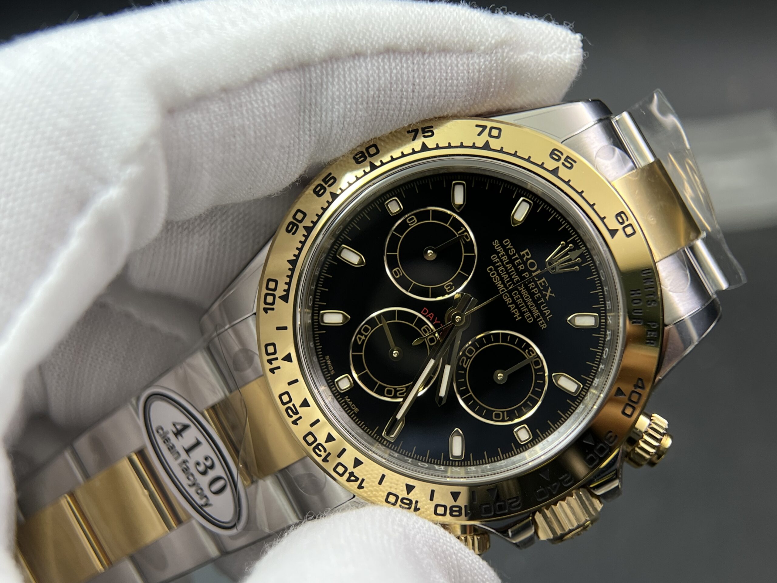 Daytona 116503 Clean 1:1 Best Edition Black Dial on YG/SS Bracelet SA4130 V3 - Image 4