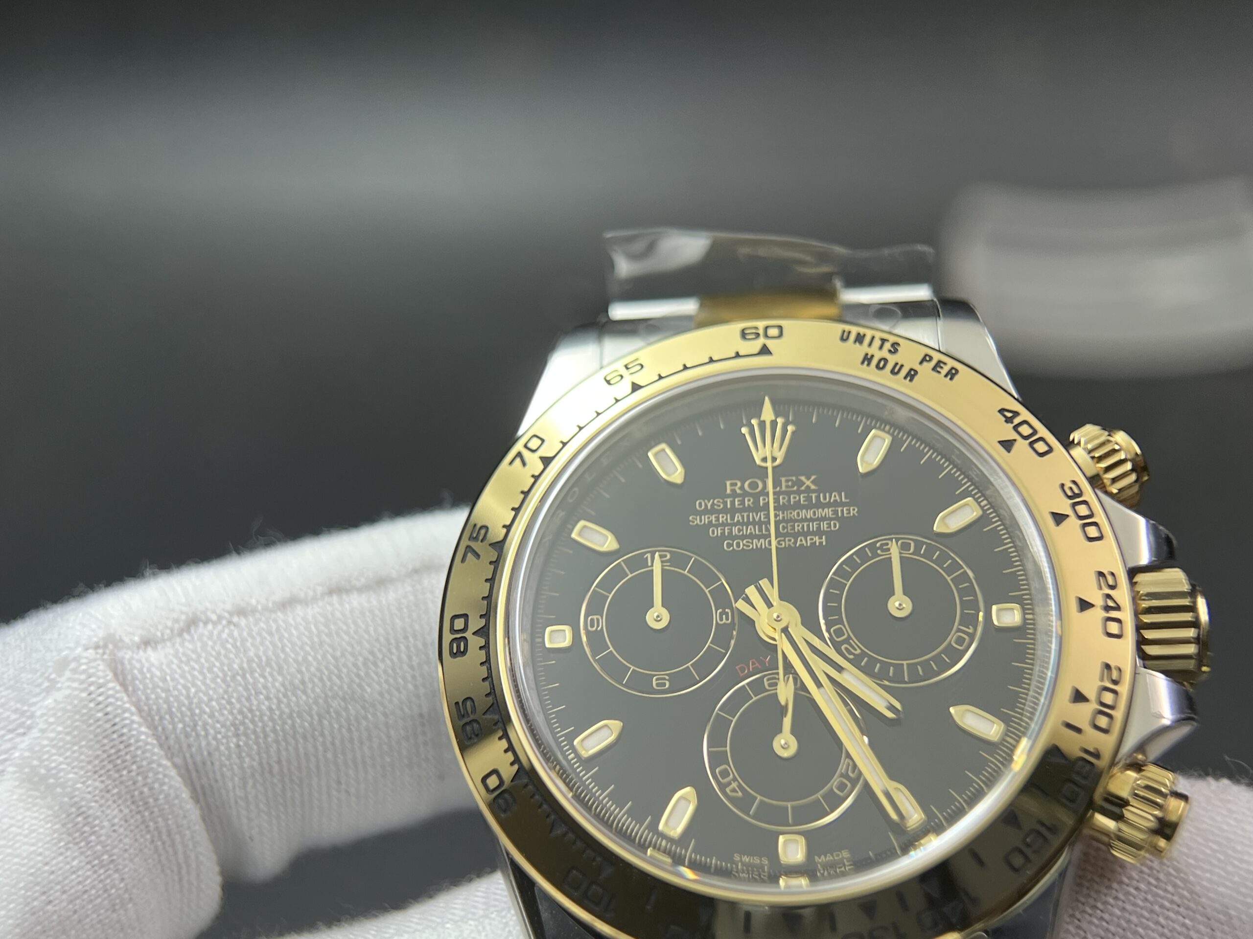 Daytona 116503 Clean 1:1 Best Edition Black Dial on YG/SS Bracelet SA4130 V3 - Image 7