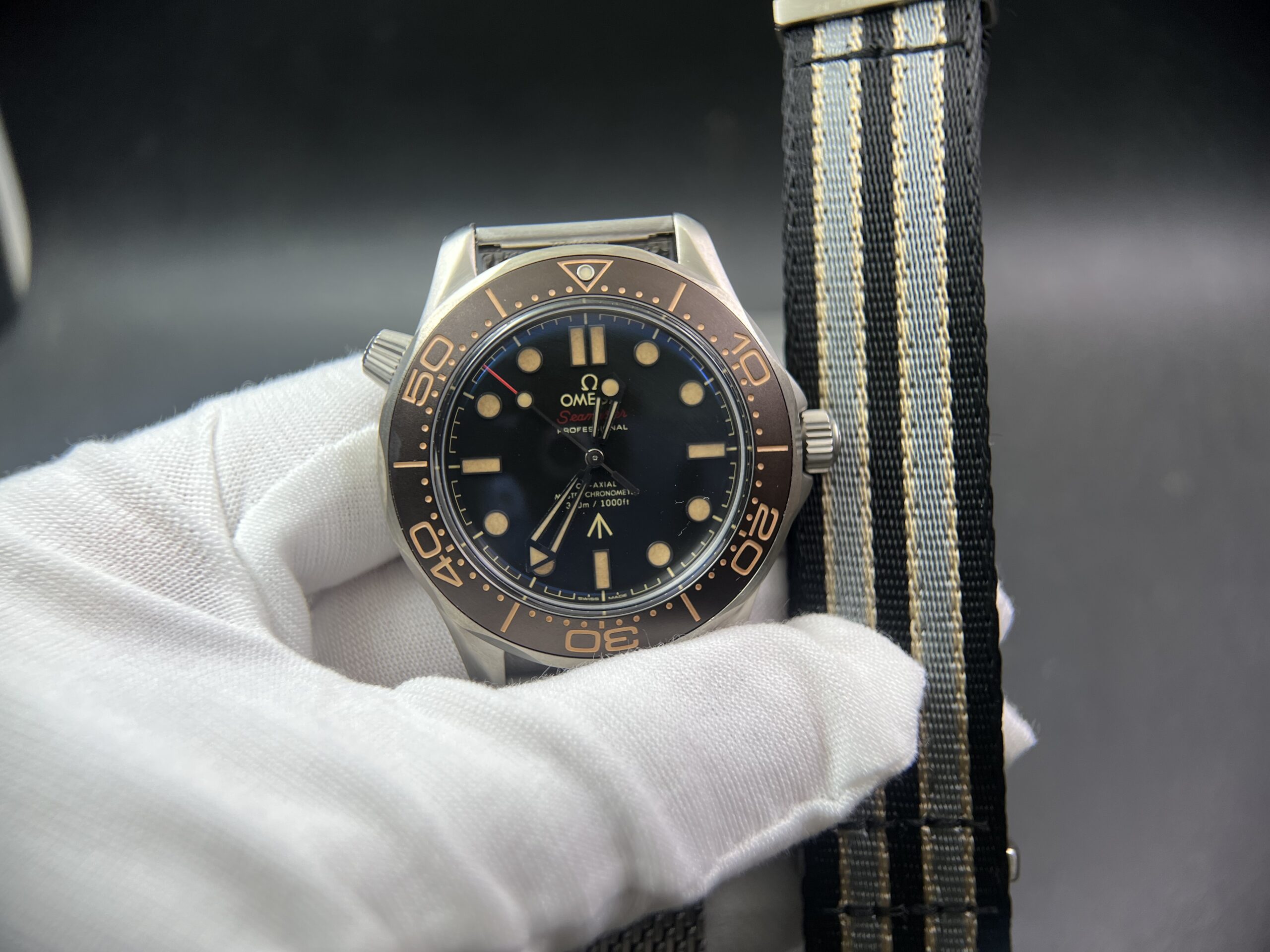 Seamster 300 "No Time to Die" Limited Edition VSF 1:1 Best Edition A8806 V4 (with both Mesh and Nato Bands)