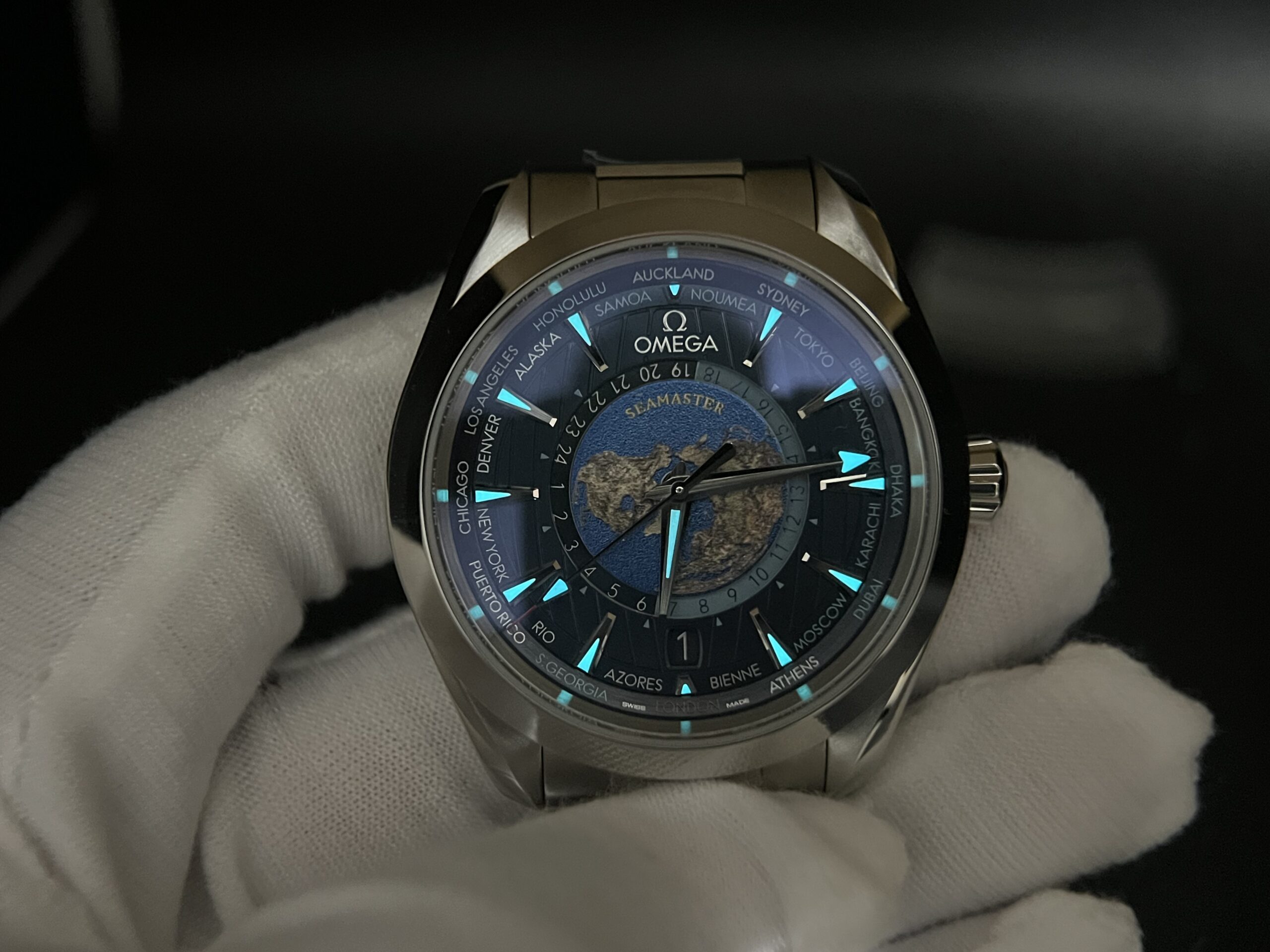 Aqua Terra Worldtimer VSF 1:1 Best Edition Blue Dial on SS Bracelet A8938 Super Clone 43mm - Image 8