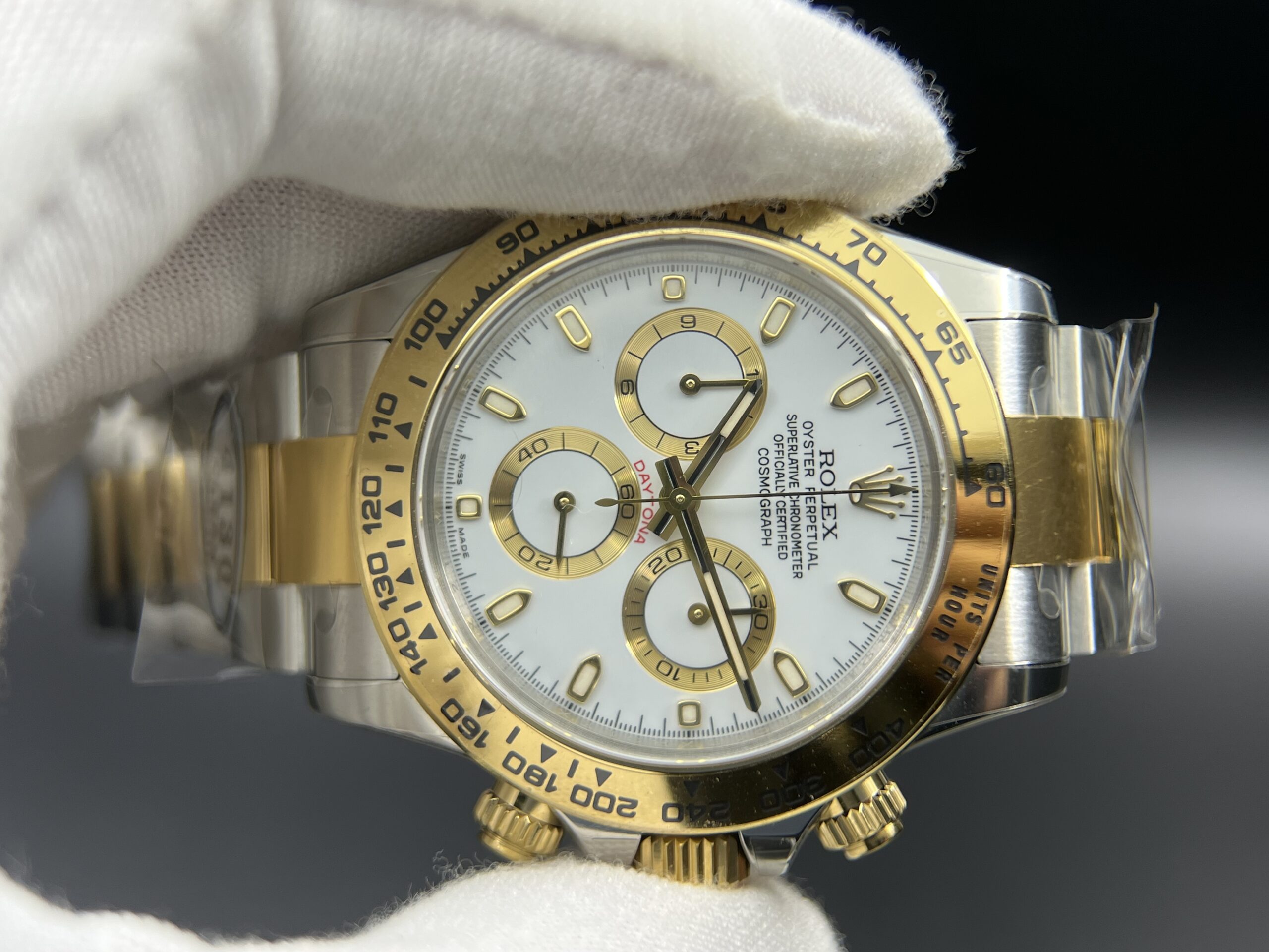 Rolex Daytona 40mm - YG/SS - Image 3