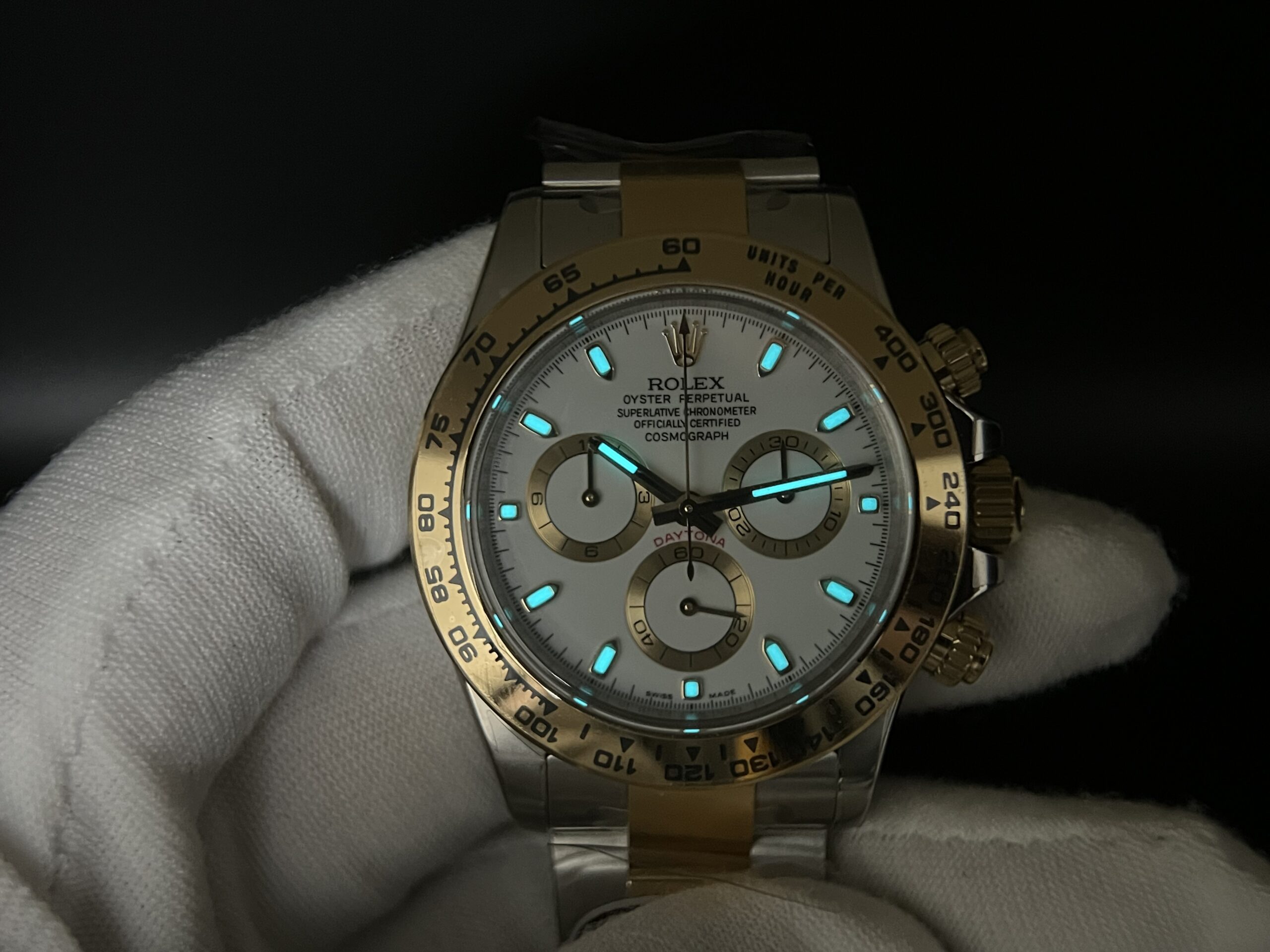 Rolex Daytona 40mm - YG/SS - Image 12