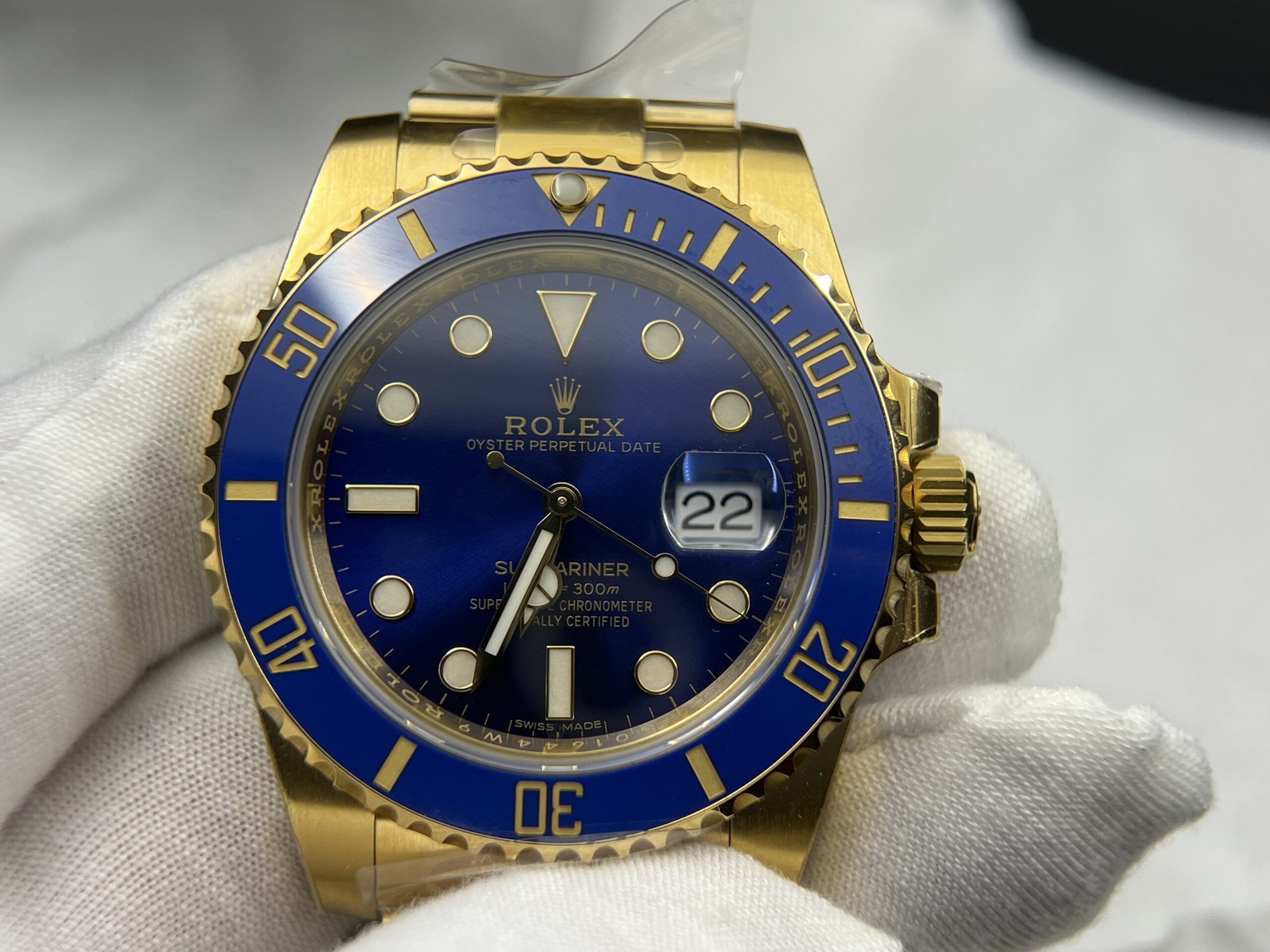 Rolex Submariner 40mm - Image 8