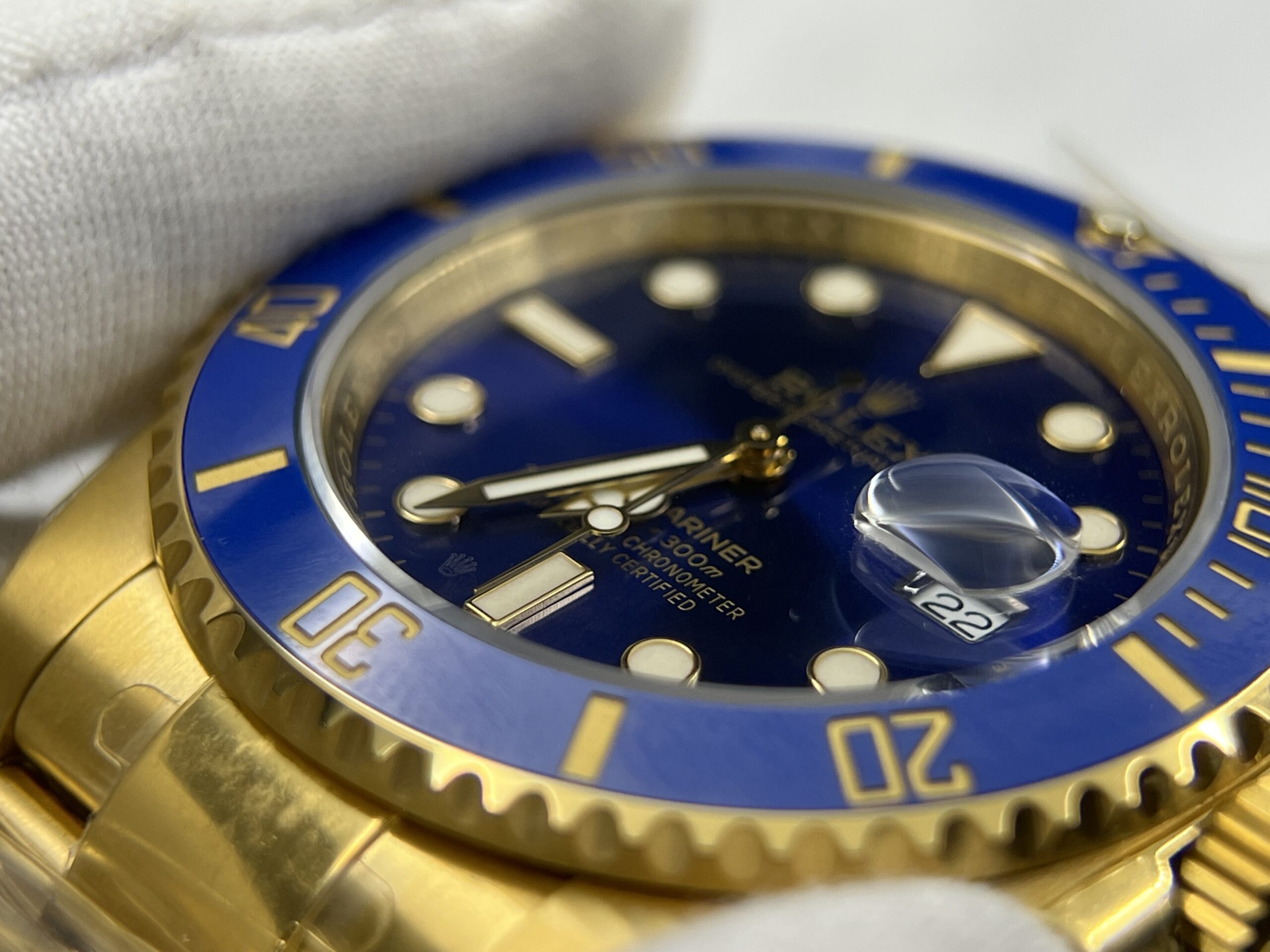 Rolex Submariner 40mm - Image 10