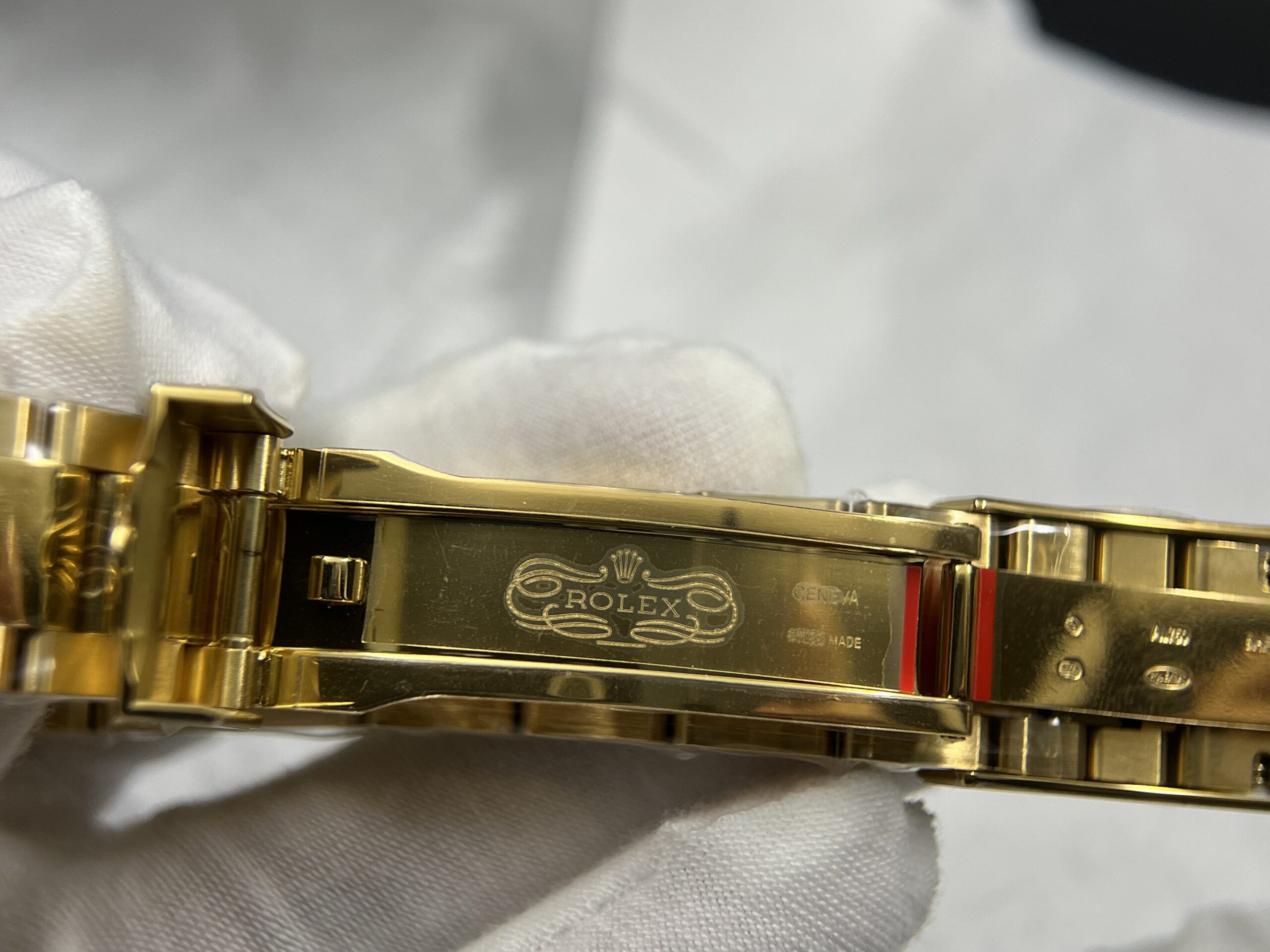 Rolex Submariner 40mm - Image 22