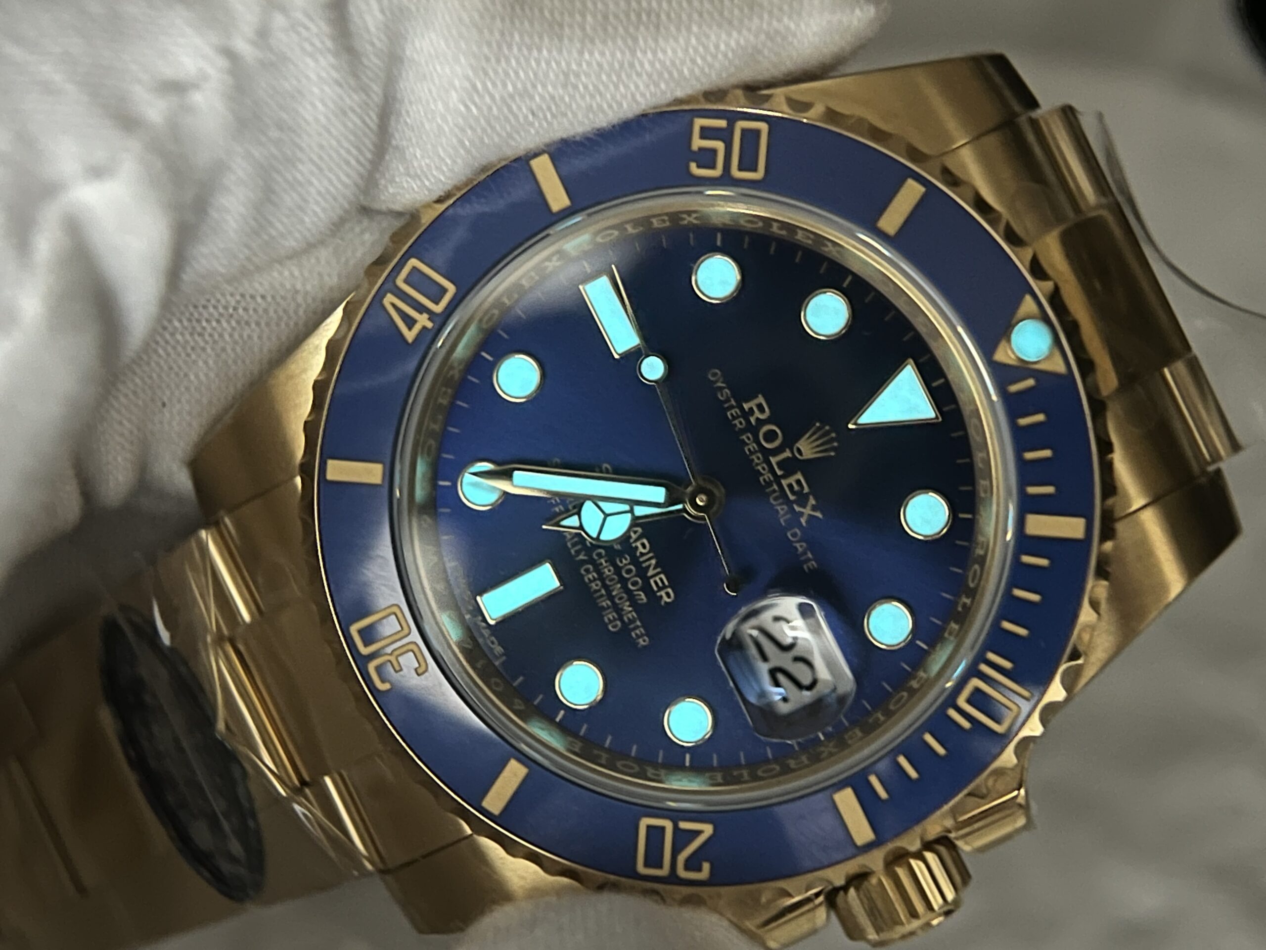 Rolex Submariner 40mm - Image 13