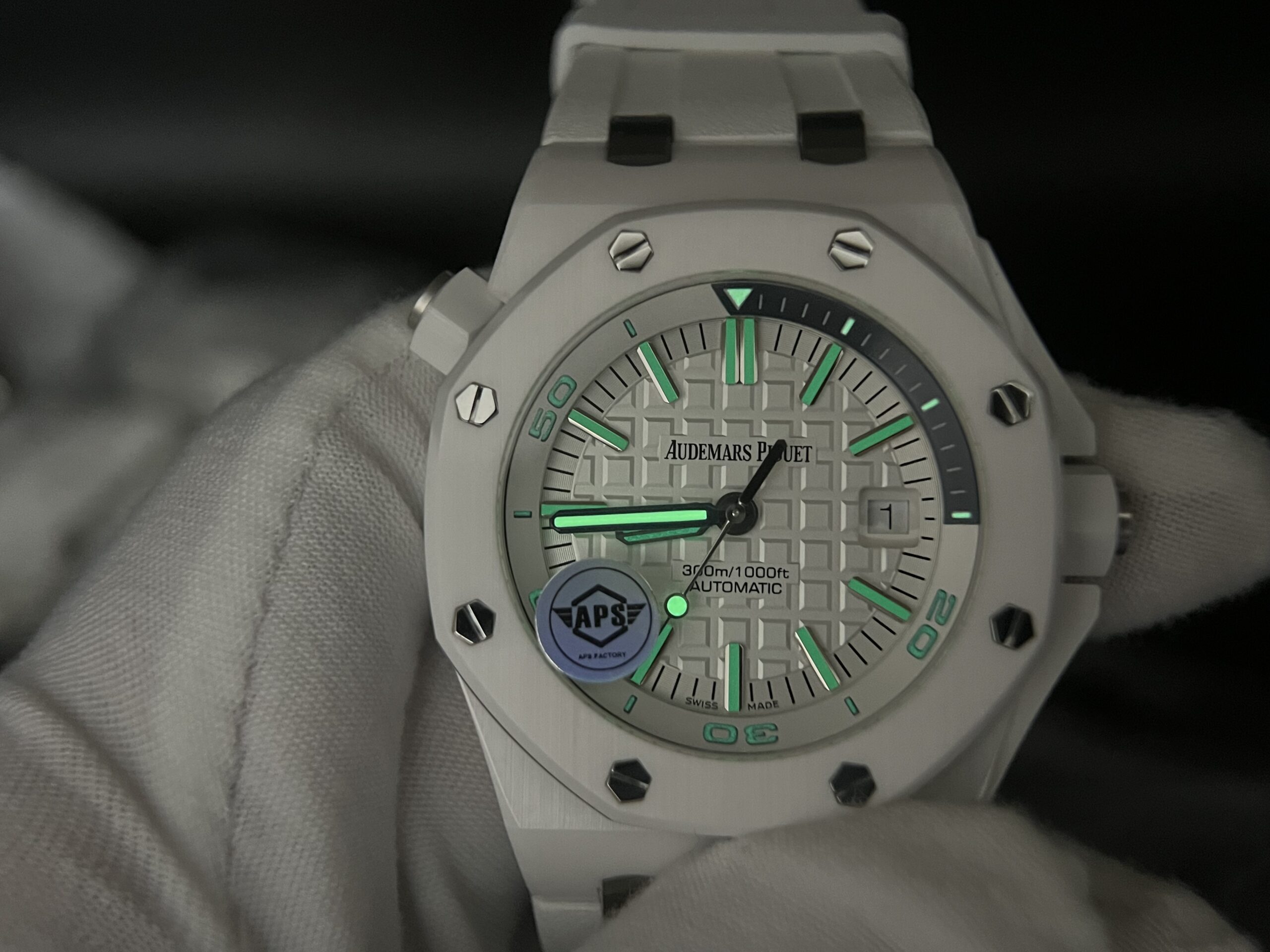Royal Oak Offshore Diver 15707 White Ceramic APSF 1:1 Best Edition SA3120 Super Clone - Image 9