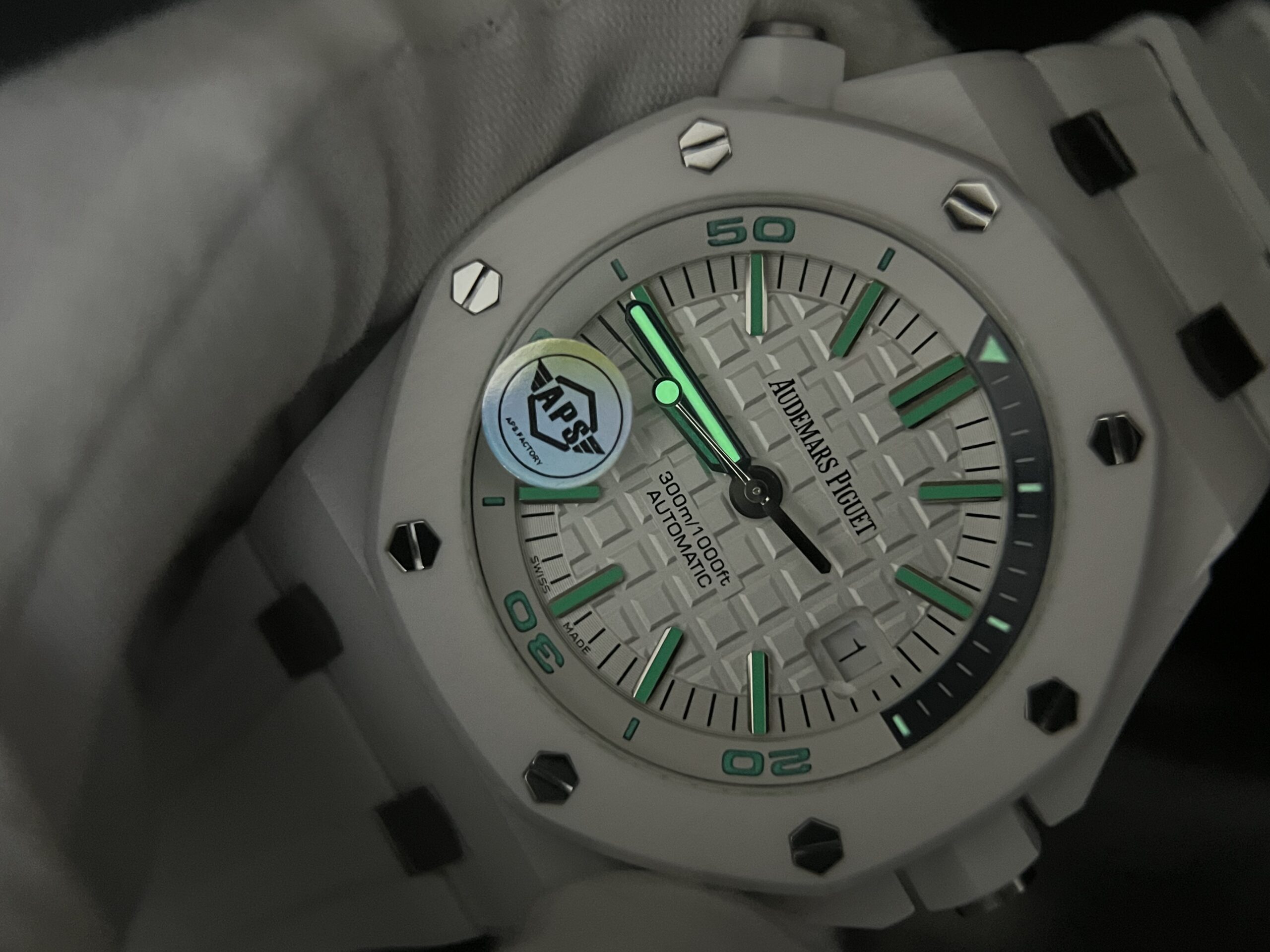 Royal Oak Offshore Diver 15707 White Ceramic APSF 1:1 Best Edition SA3120 Super Clone - Image 11