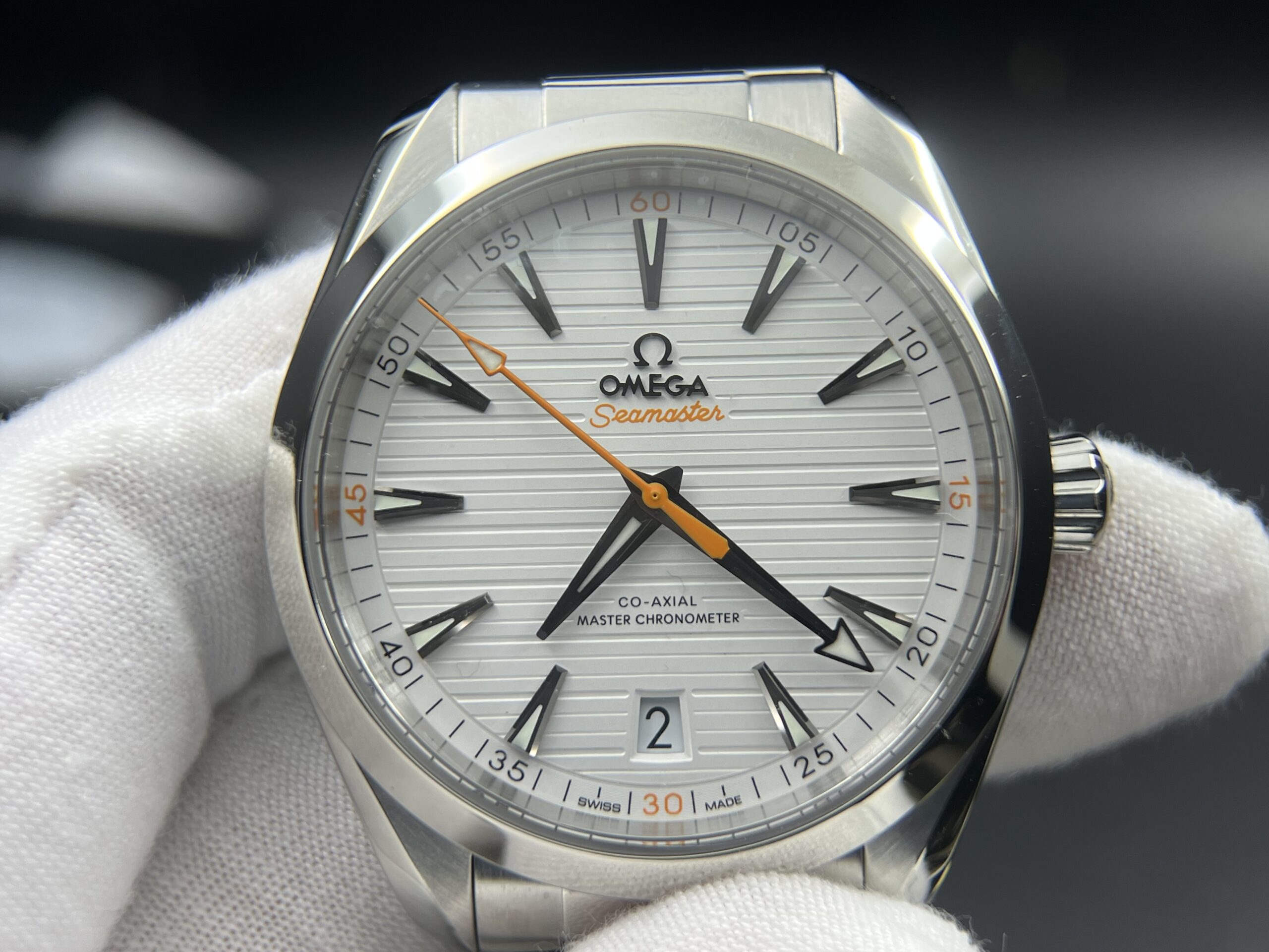 Aqua Terra 150M Master Chronometers VSF 1:1 Best Edition White Dial Orange Hand on SS Bracelet A8900 Super Clone - Image 2