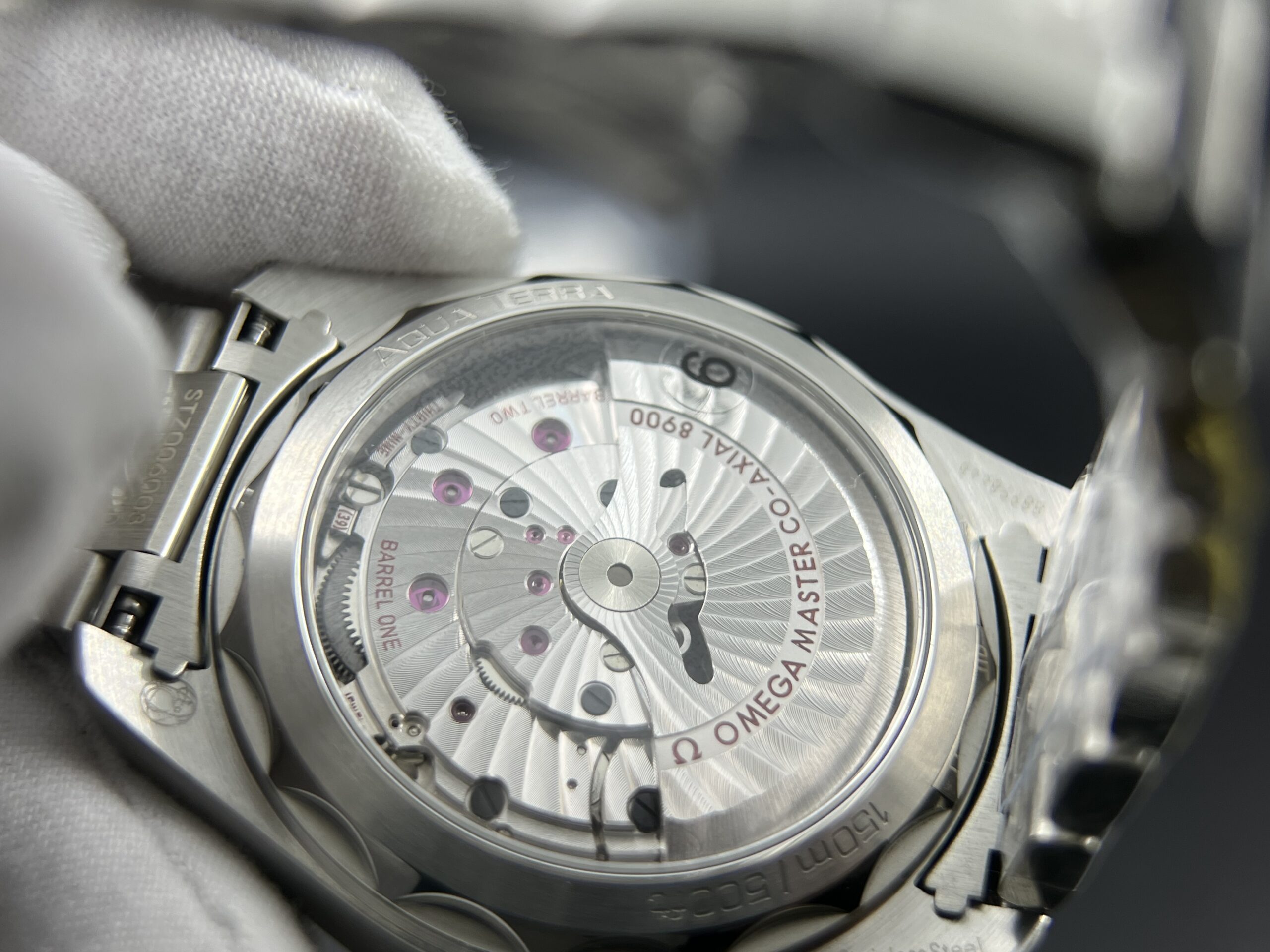 Aqua Terra 150M Master Chronometers VSF 1:1 Best Edition White Dial Orange Hand on SS Bracelet A8900 Super Clone - Image 14