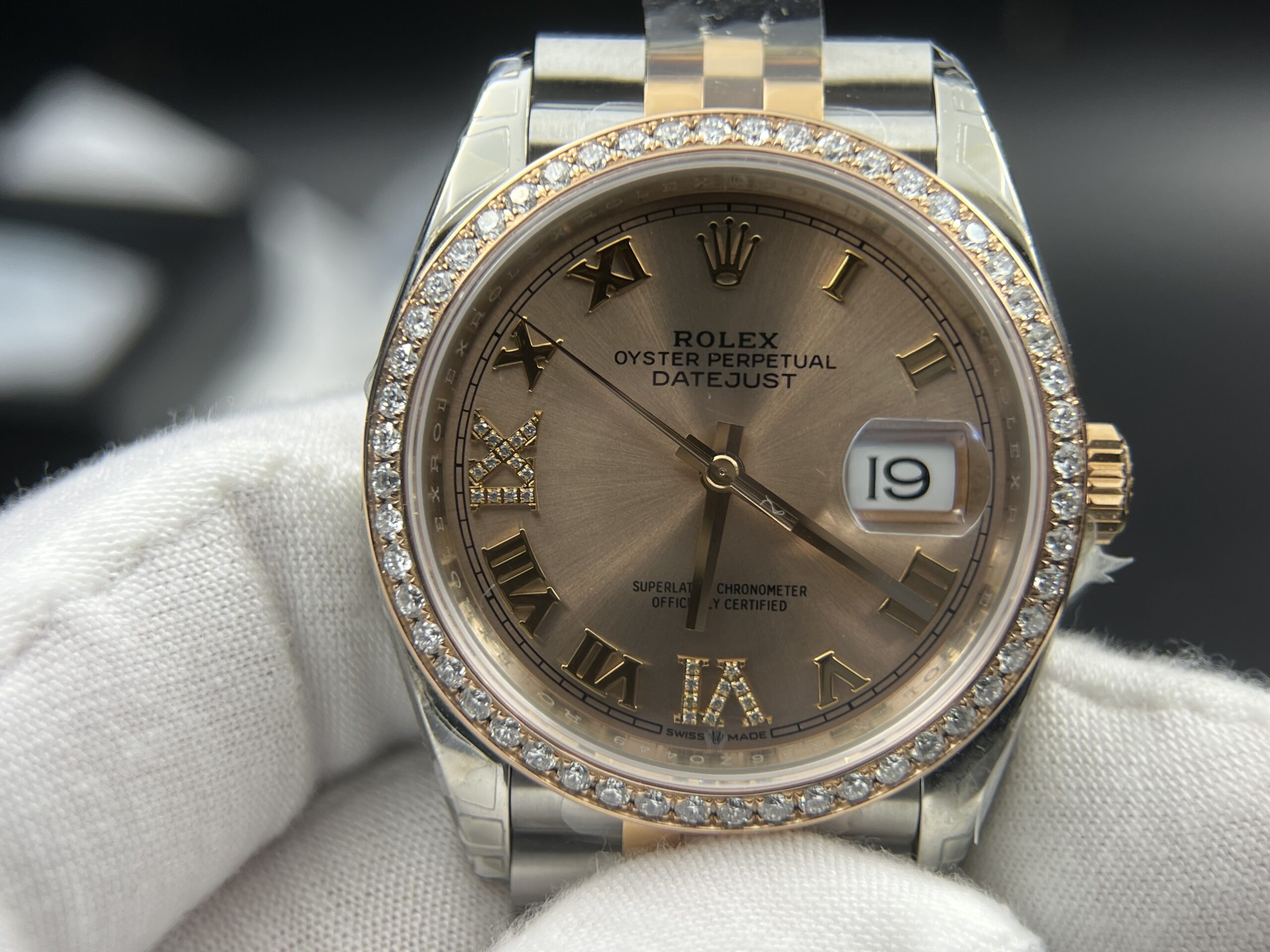 Rolex Datejust 36mm - RG/SS with Diamond (VVS) - Image 9