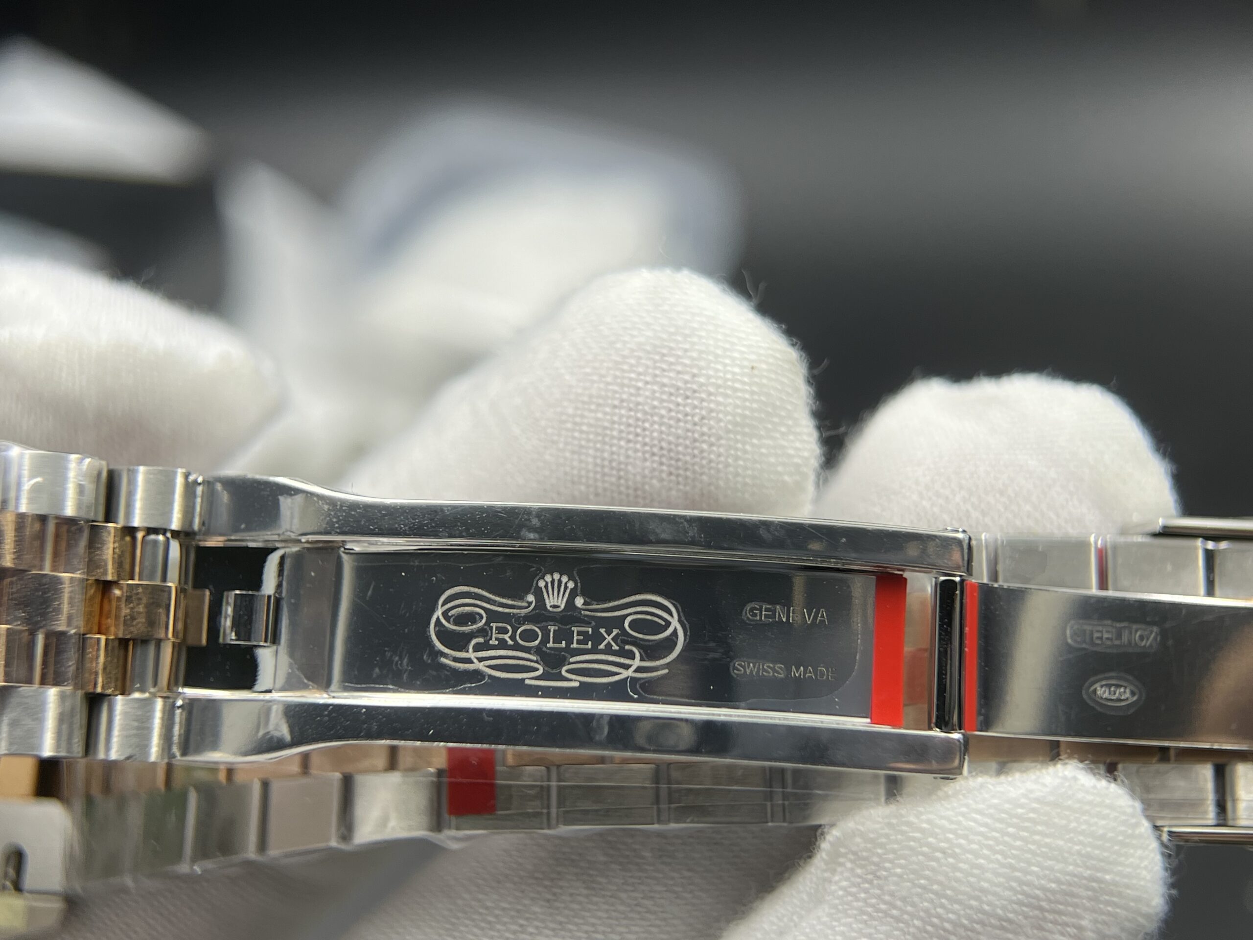 Rolex Datejust 36mm - RG/SS with Diamond (VVS) - Image 23