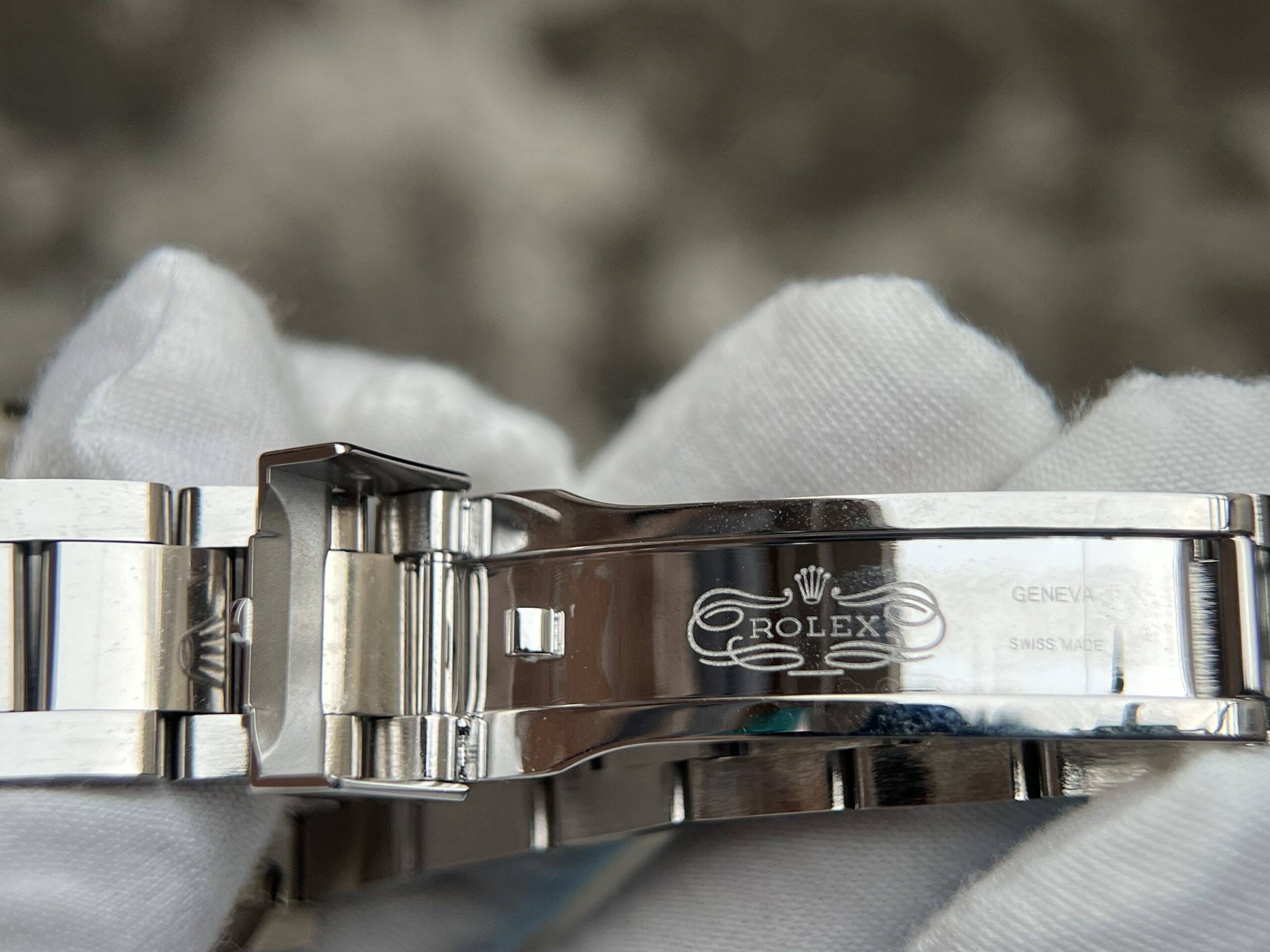 Daytona 116506 Arabic Dial Tungsten shell Case Wrap real platinum 220 grams - Image 21