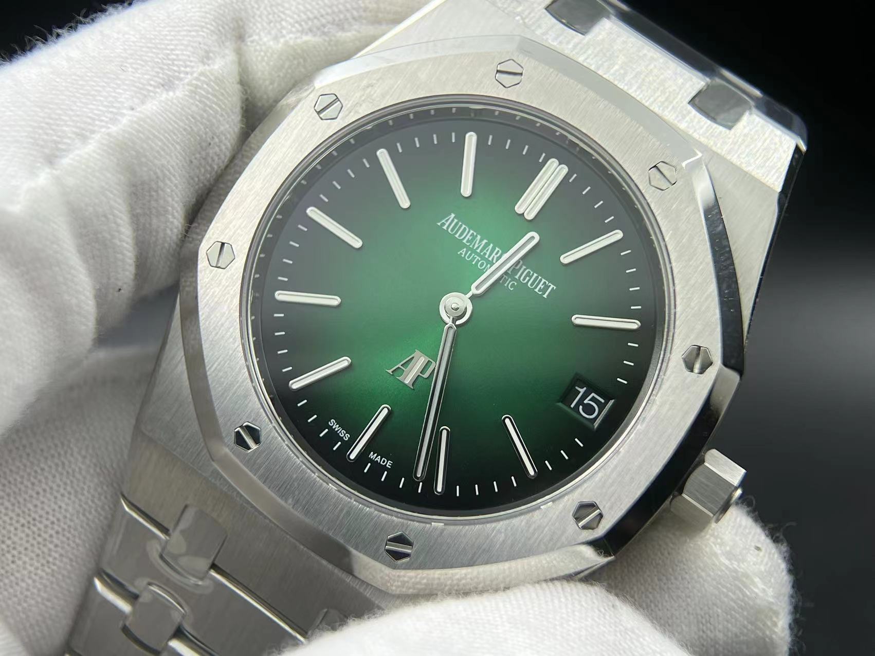 Royal Oak 39mm 16202 "50th Anniversary" SS ZF 1:1 Best Edition Green Textured Dial on SS Bracelet A7121 - Image 9