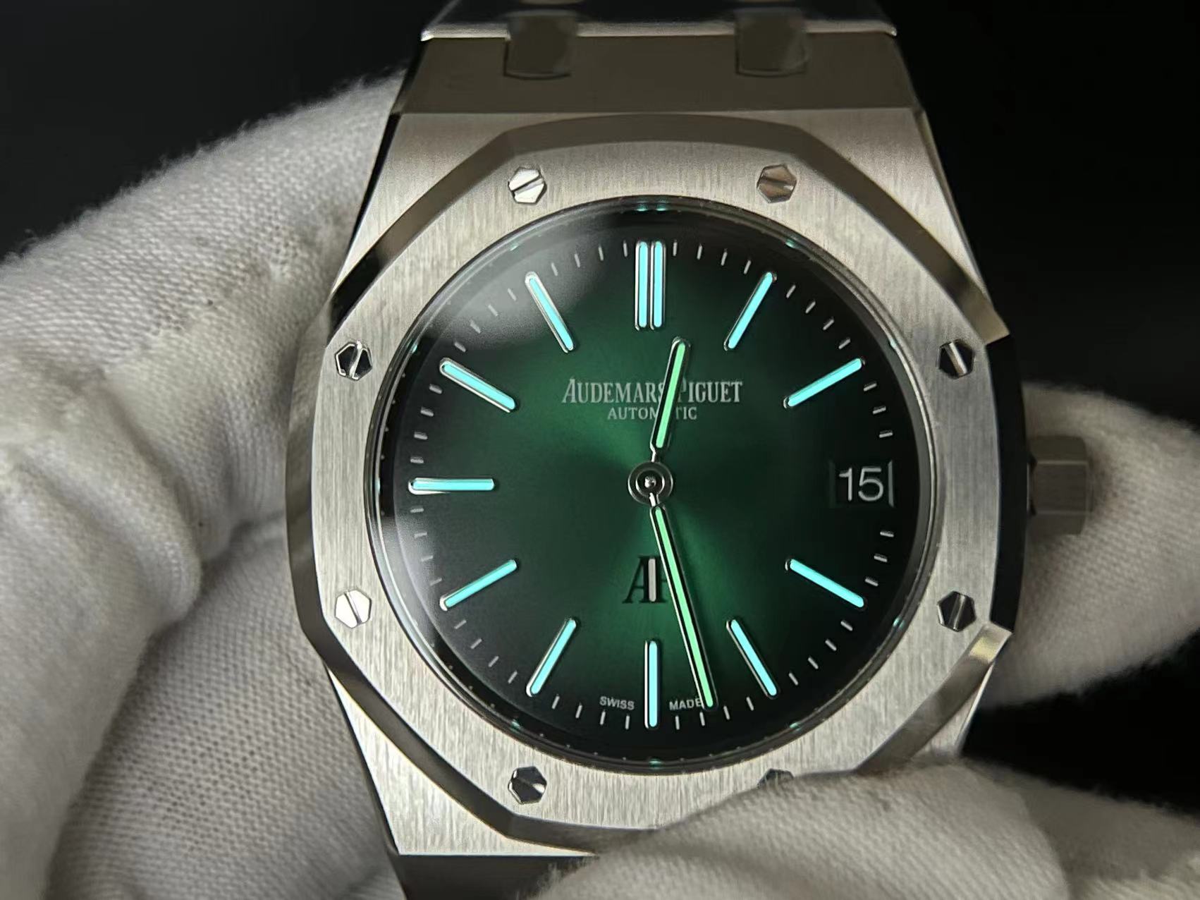 Royal Oak 39mm 16202 "50th Anniversary" SS ZF 1:1 Best Edition Green Textured Dial on SS Bracelet A7121 - Image 10