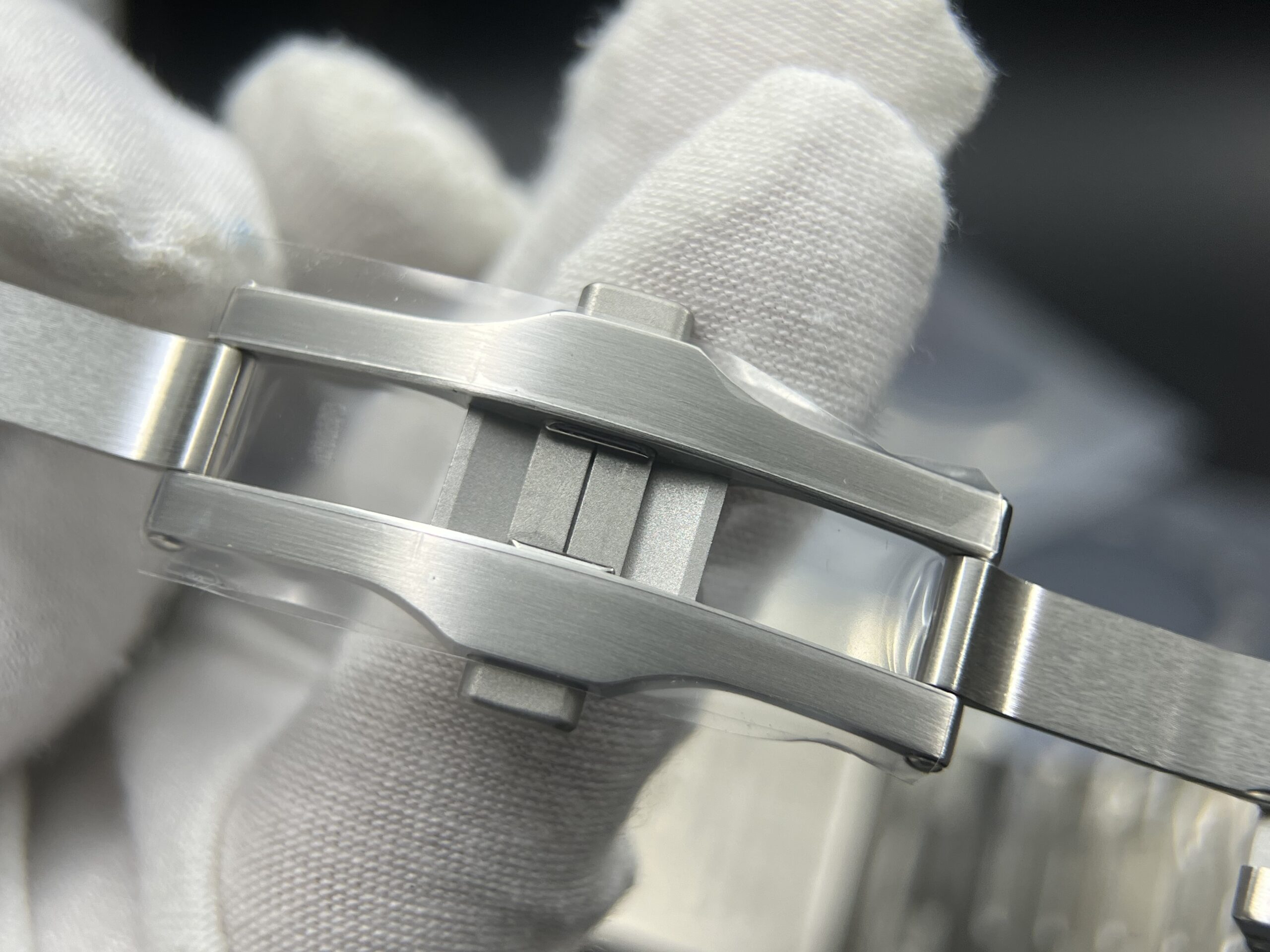 Santos de Cartier XL 40mm SS BVF 1:1 Best Edition White Dial on SS Bracelet MIYOTA 9015 - Image 15