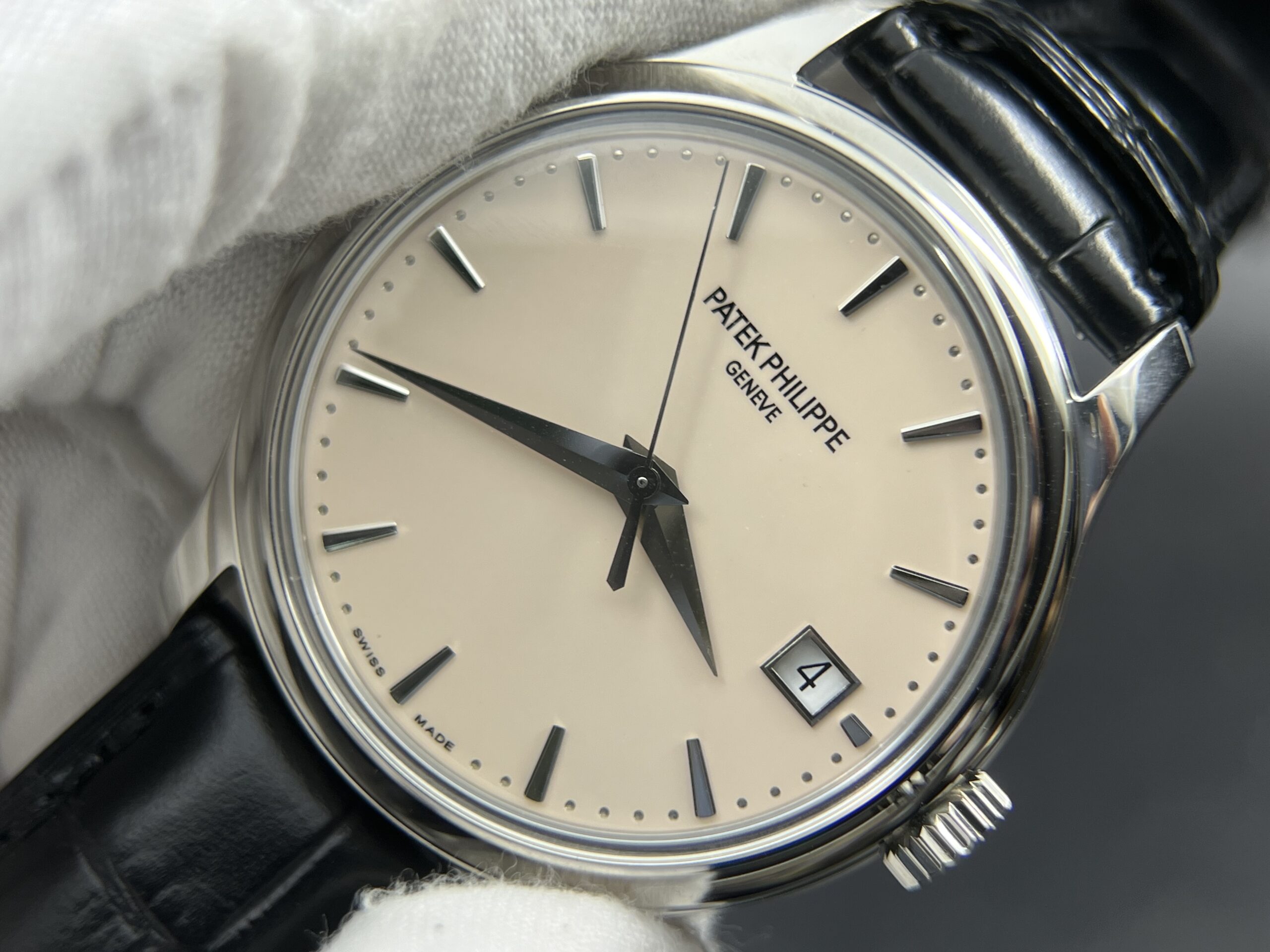 Calatrava 5227 SS 3KF 1:1 Best Edition White Dial on Brown Leather Strap A324 Super Clone V2